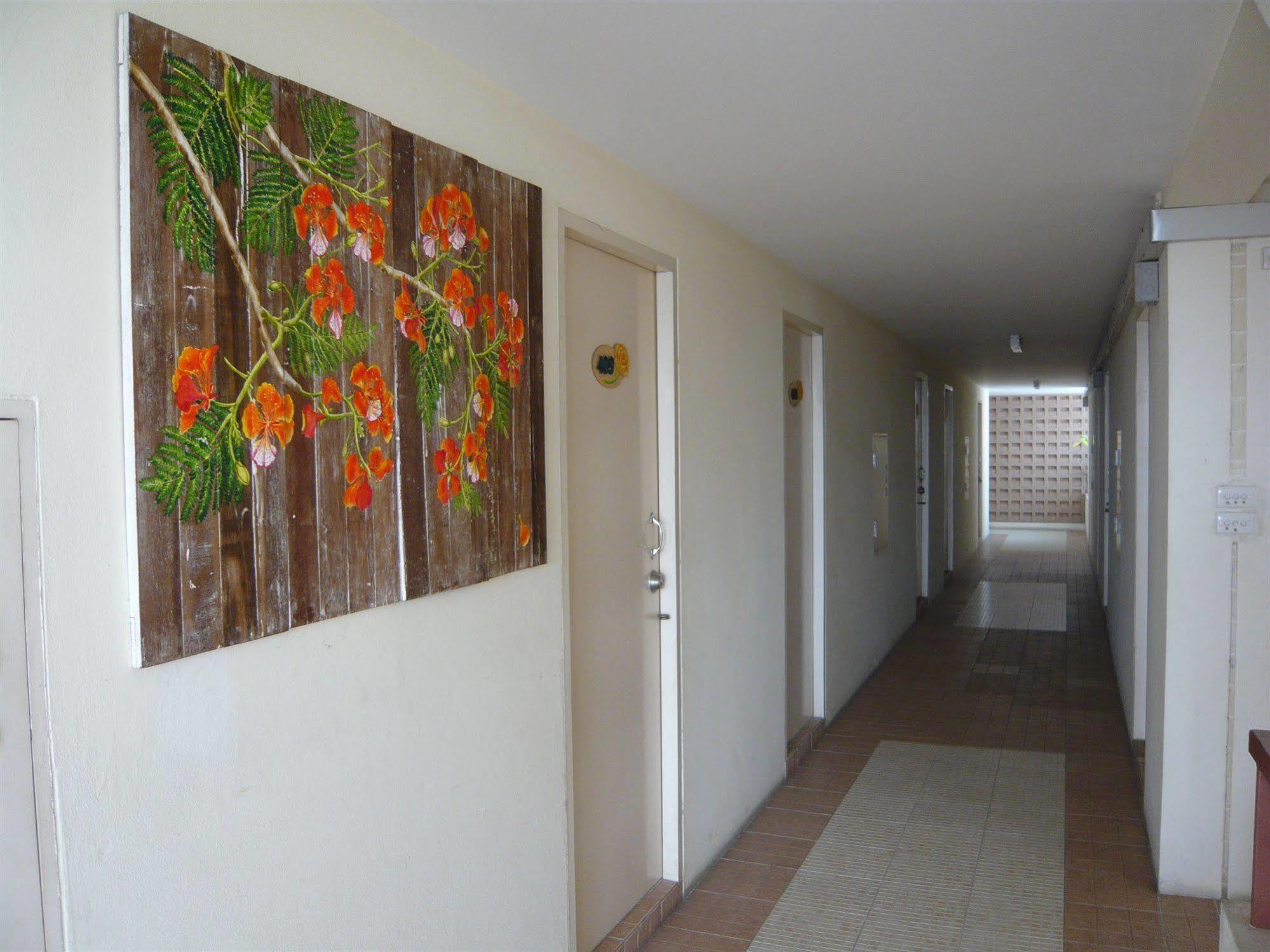 Thanapa Place Banguecoque Exterior foto